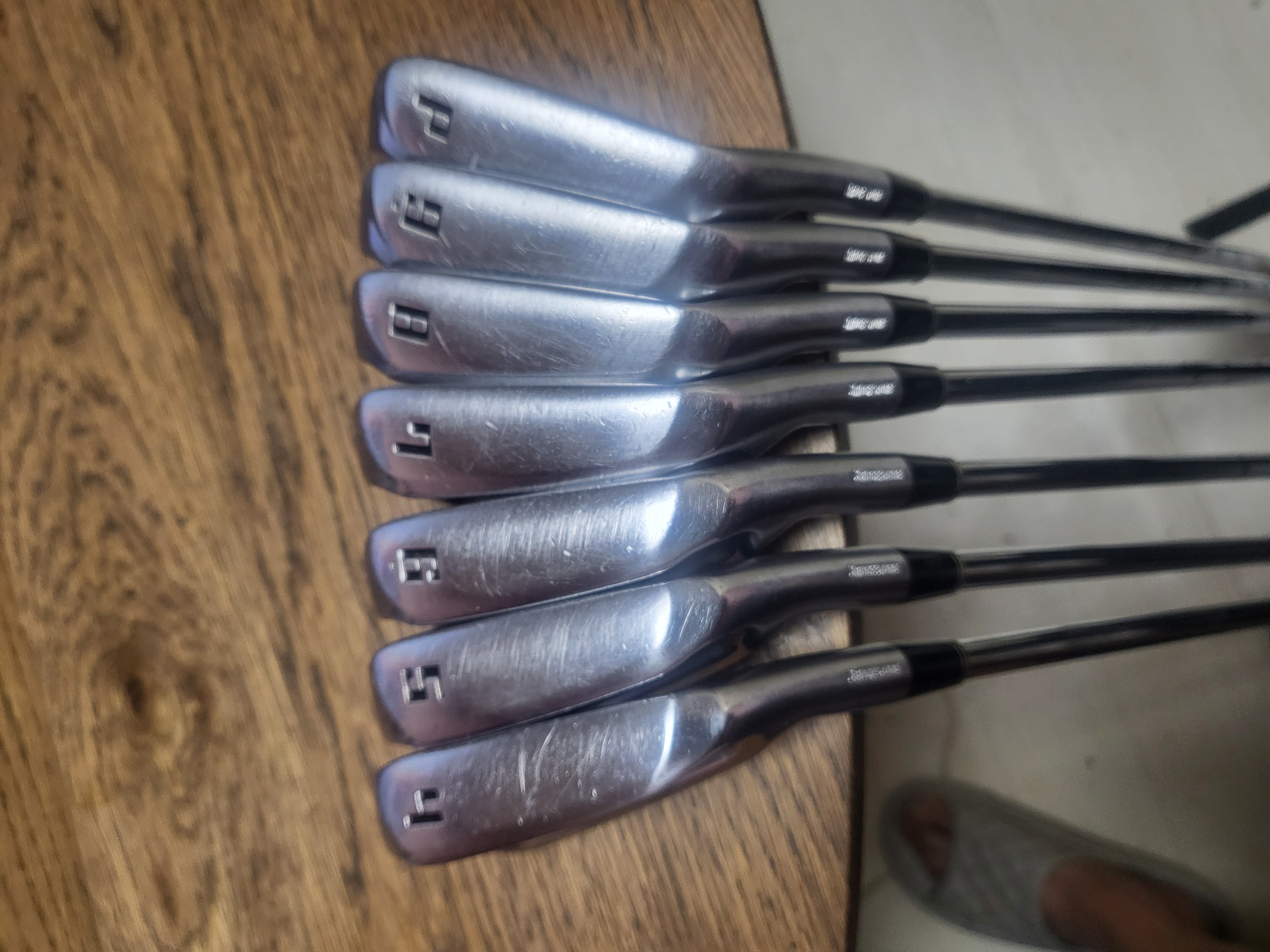 투어스테이지 X-blade703 아이언